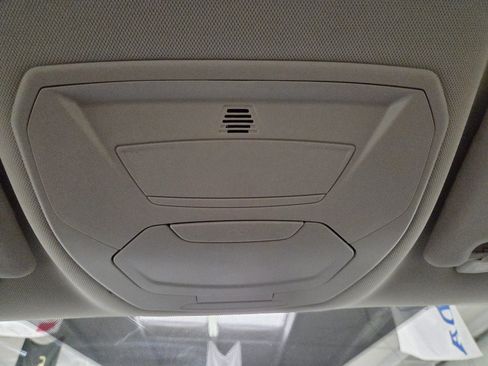 Used 2017 Ford C-MAX SE image 29