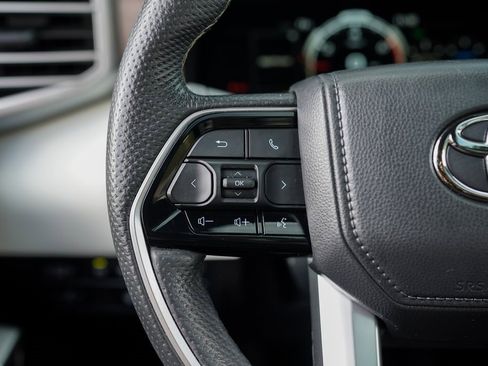 Used 2024 Toyota Sequoia Capstone image 30