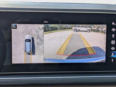 Used 2023 Mercedes-Benz GLE 350 4MATIC image 13