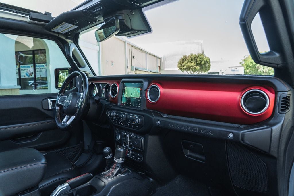 Used 2021 Jeep Wrangler Unlimited Rubicon AWD/4WD image 28