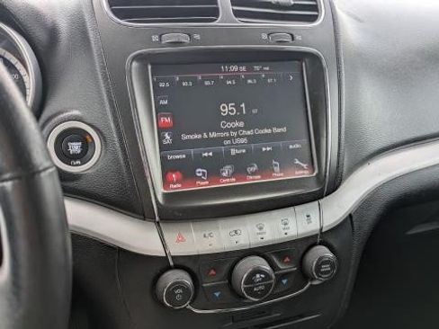 Used 2019 Dodge Journey GT AWD/4WD image 10
