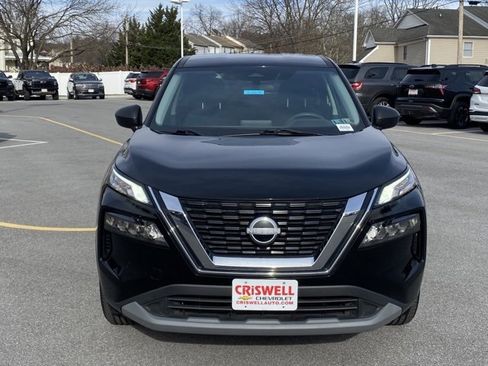 Used 2023 Nissan Rogue S image 8