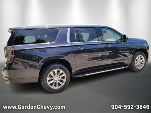 New 2025 Chevrolet Suburban Premier w/ Sun And Tow Package image 5