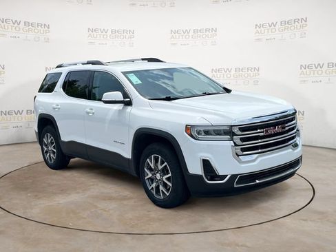 Used 2023 GMC Acadia SLT FWD image 7