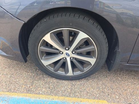 Used 2016 Subaru Legacy 2.5i Limited AWD/4WD image 12