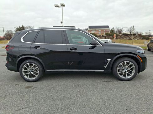 Used 2026 BMW X5 xDrive40i AWD/4WD image 8