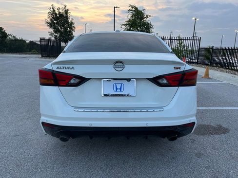 Used 2023 Nissan Altima 2.5 SR FWD image 5