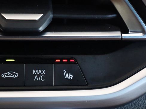 Used 2022 BMW X5 xDrive40i w/ Premium Package AWD/4WD image 40