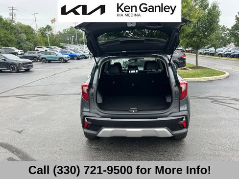 Used 2025 Kia Seltos S AWD/4WD image 51