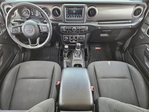 Used 2019 Jeep Wrangler Unlimited Sport S AWD/4WD image 26