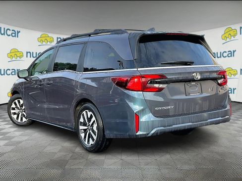 New 2026 Honda Odyssey EX-L image 5