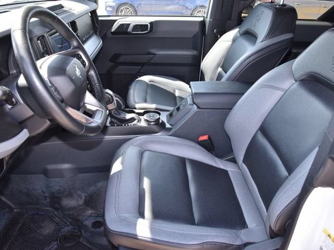 Certified 2023 Ford Bronco Big Bend w/ Sasquatch Package AWD/4WD image 11