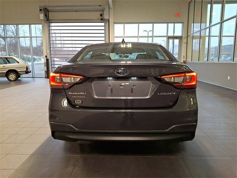 Used 2020 Subaru Legacy Premium image 5