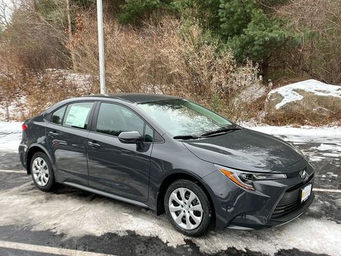 New 2026 Toyota Corolla LE image 7