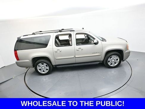 Used 2009 GMC Yukon XL SLT image 24
