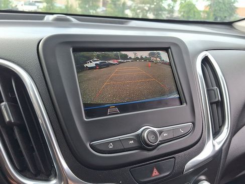 Used 2020 Chevrolet Equinox LT AWD/4WD image 26