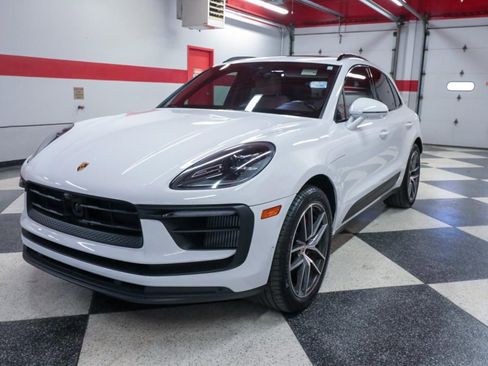 Used 2023 Porsche Macan S image 5