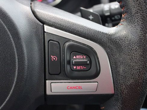 Used 2017 Subaru Crosstrek 2.0i Premium image 19