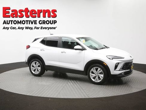 Used 2024 Buick Encore GX Preferred FWD image 47