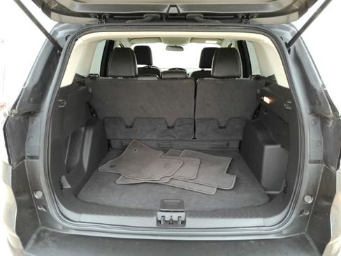 Used 2017 Ford Escape SE w/ SE Sport Appearance Package image 22