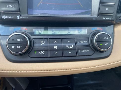 Used 2016 Toyota RAV4 XLE AWD/4WD image 13