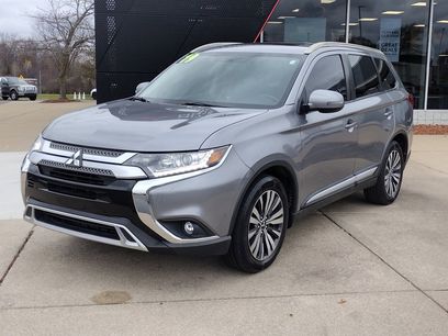 Used 2019 Mitsubishi Outlander SE