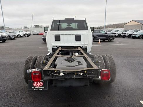 New 2024 RAM 3500 Tradesman AWD/4WD image 4