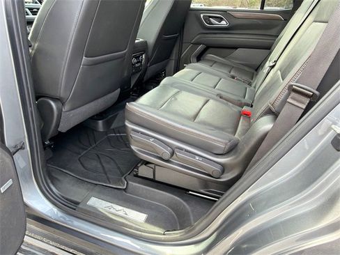 Used 2021 Chevrolet Tahoe High Country w/ Premium Package image 21