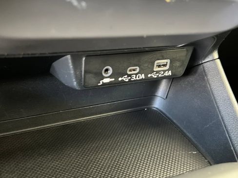 Certified 2024 Subaru Crosstrek 2.0i Premium AWD/4WD image 30