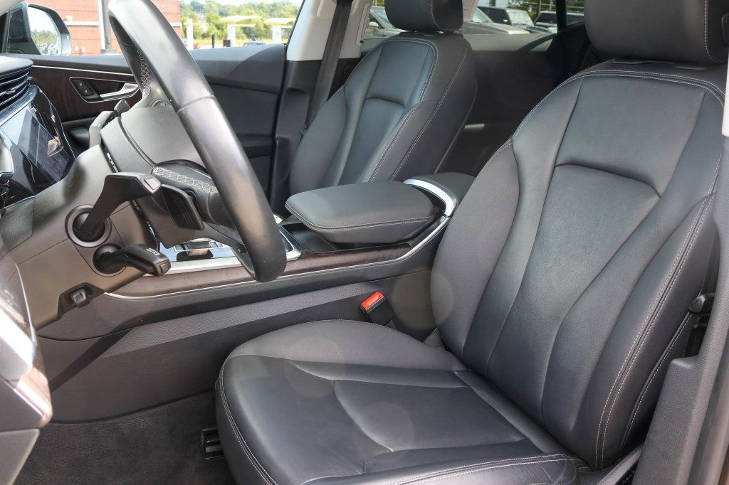 Used 2021 Audi Q8 Premium w/ Convenience Package AWD/4WD image 13