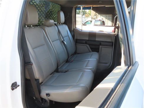 Used 2022 Ford F550 XL w/ Power Equipment Group image 24