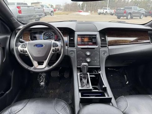 Used 2015 Ford Taurus Limited image 13