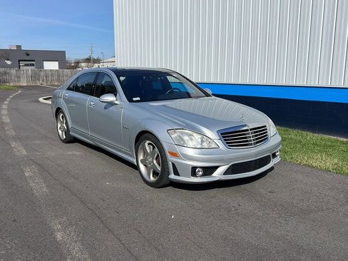 Used 2008 Mercedes-Benz S 63 AMG image 3