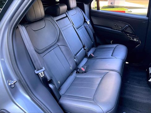 Used 2023 Land Rover Range Rover Sport SE image 21