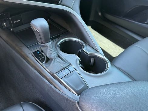 Used 2023 Toyota Camry SE image 20