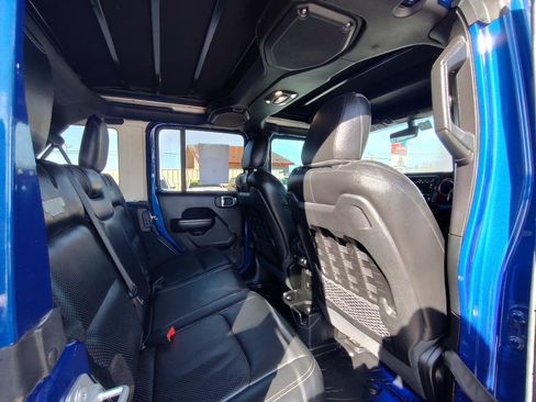 Used 2020 Jeep Wrangler Unlimited Rubicon AWD/4WD image 39