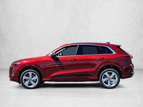 New 2025 Audi Q5 Premium Plus image 5