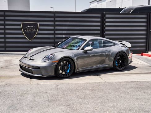 Used 2022 Porsche 911 GT3 RWD image 5