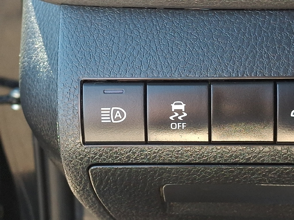 Used 2024 Toyota Camry SE FWD image 26