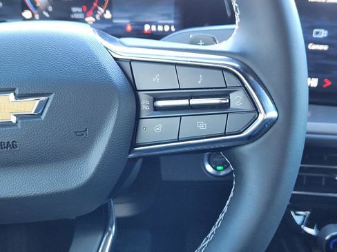 New 2026 Chevrolet Traverse LT image 17