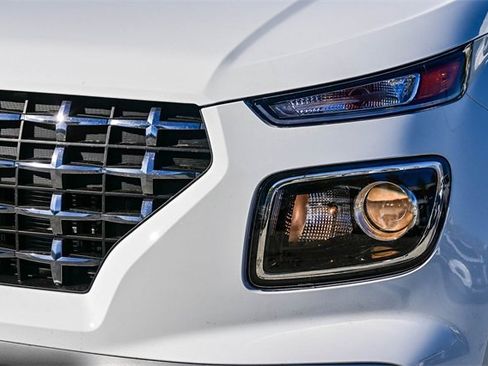 New 2026 Hyundai Venue SEL image 13