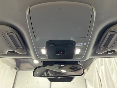 Used 2025 Toyota Camry LE image 41