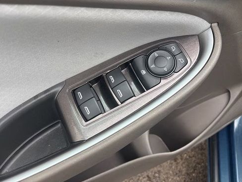 Used 2024 Chevrolet Malibu LT FWD image 14