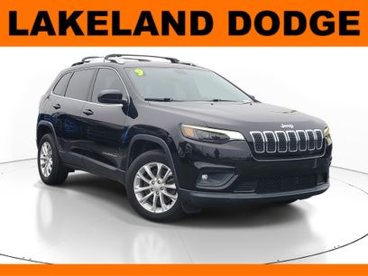 Used 2019 Jeep Cherokee Latitude w/ Popular Appearance Group