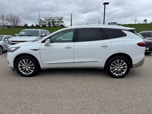 Used 2020 Buick Enclave Premium w/ Surround and Sites Package AWD/4WD image 2