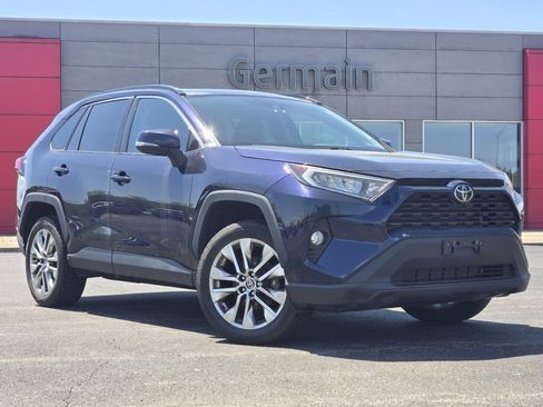 Certified 2021 Toyota RAV4 XLE Premium AWD/4WD image 2