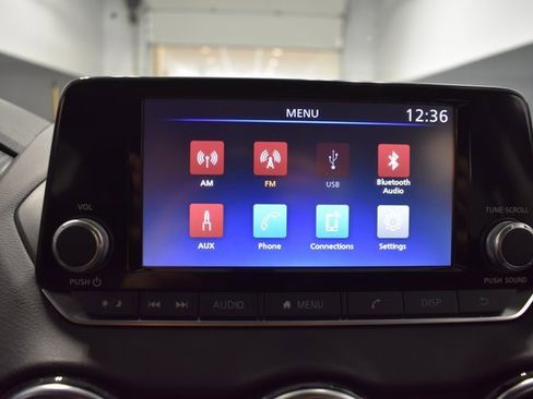 Certified 2025 Nissan Sentra S image 20