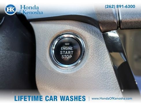 Used 2015 Toyota Sienna XLE FWD image 21