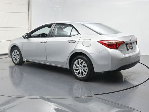 Used 2019 Toyota Corolla LE FWD image 19