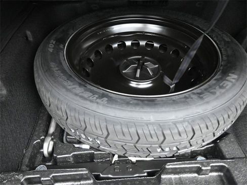 New 2025 Mercedes-Benz GLE 350 4MATIC image 16